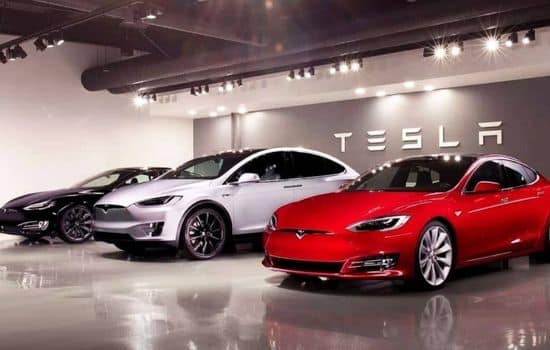Tesla rebaja en 20% el precio de sus autos